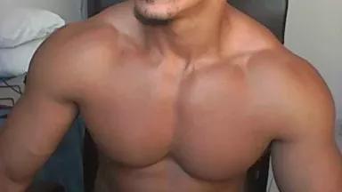 muscleoss on Cam4 