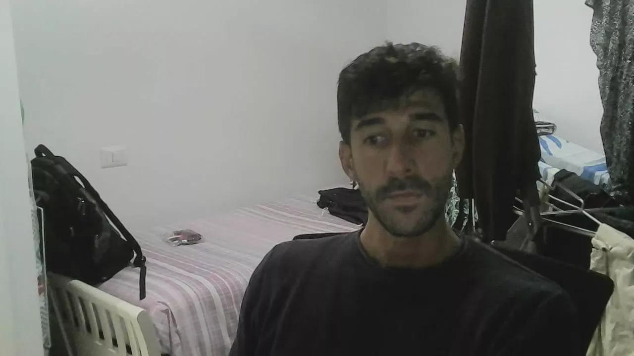 okeynah on Cam4 