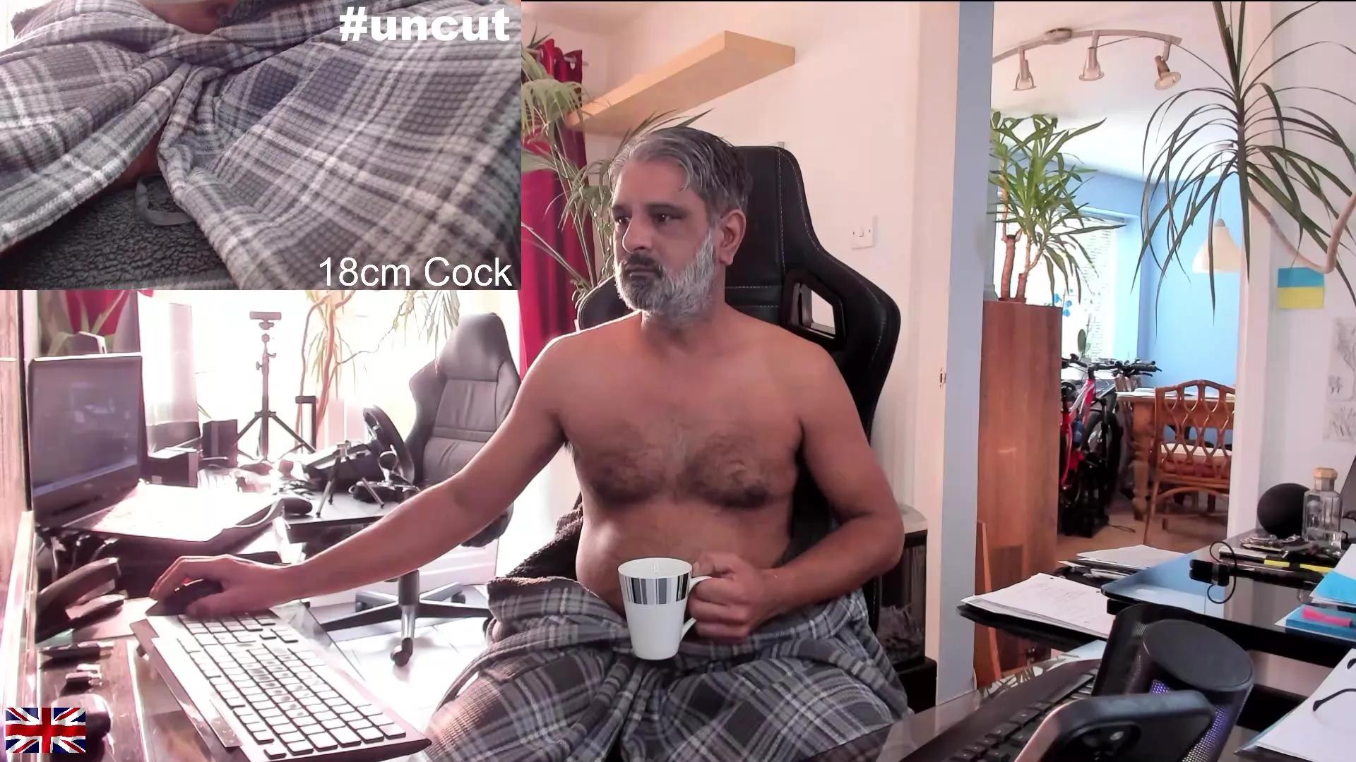 OnlineBossUK on Cam4 