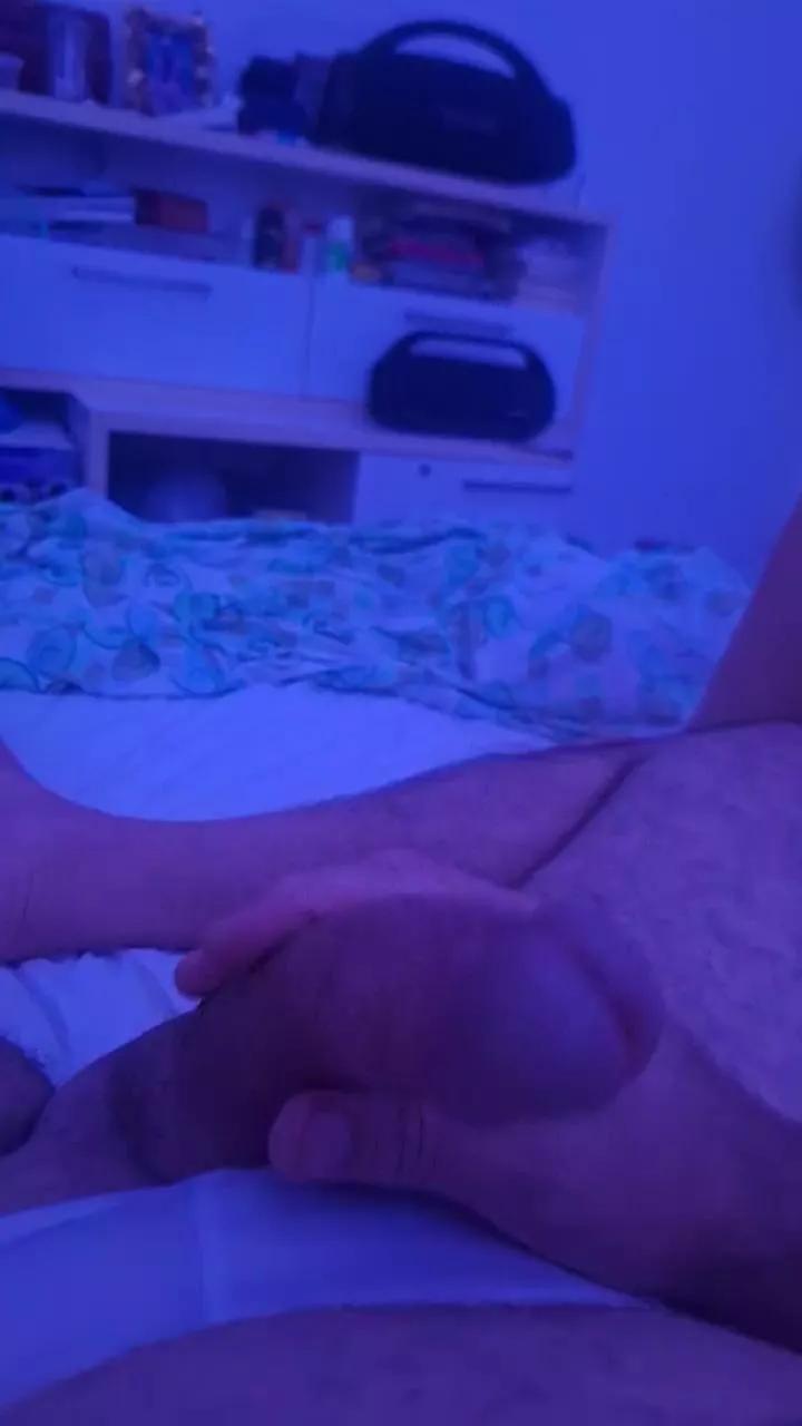 roberto2674 on Cam4 