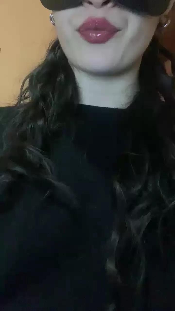 Sexyhotcouple37
