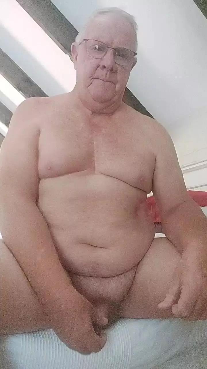 Whtafrica on Cam4 