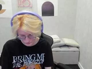 betty-smith on CamSoda 