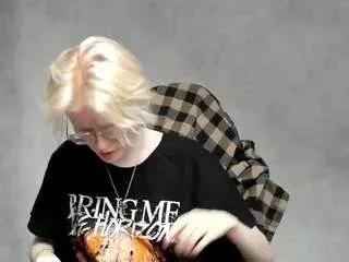 betty-smith on CamSoda 