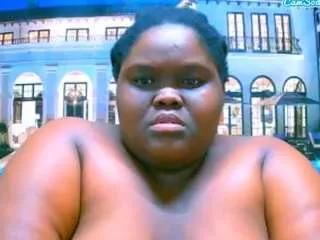ebonyhotbuns on CamSoda 
