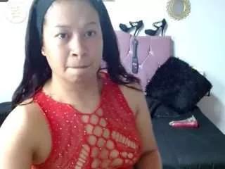 gyrlmaturee on CamSoda 
