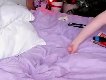 amberbenz — Hey dear lovense are on 11 tk - very high | hot stuff every goal * 78 tks left * | #curvy #hairypussy #fuckmachine #milf #squirt |