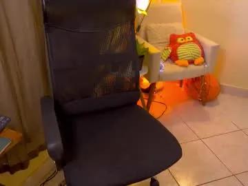 bluemysticlady — Im chilling, you do the flow, I seem quiet, until you start with me ||Special command. 89  107 152  251  // Goal: cum  [80 tokens left] // #latina  #muscle #bigclit  #ebony #bigass