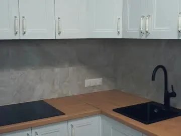 cathrinetunick — Welcome in our room G:  massage each other's back #shy #18 #shy #young #skinny [45 tokens remaining]