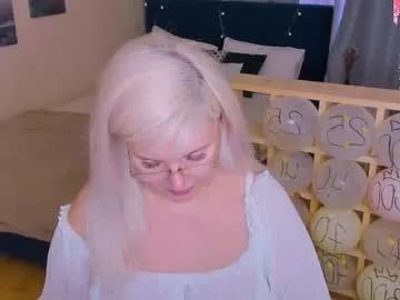emma_sexy__ from Chaturbate
