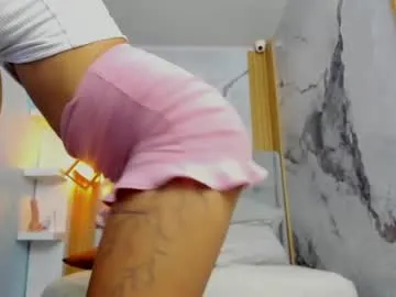 emmacooper2 on Chaturbate 