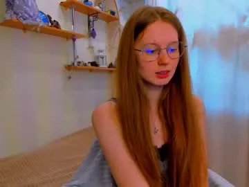 fire_luna — TOUNGE PLAY  #shy #smalltits #lovense #18 #redhead #face #doggy #pvt #smallboobs [55 tokens remaining]