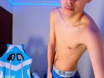 harry_jonshon69 — GOAL: massage the cock [98 tokens remaining] Welcome to my room! #18 #bigcock #skinny #cum #new