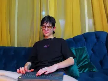 jax_valentine — Jax Live Room -- Latin body, unlimited fun -- Come and see for yourself  - Goal: Naked Flexions [80 tokens left] #young #cum #18 #latino #new