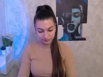 karolinamex_ — GOAL: air kiss [16 tokens remaining] KISS #doggy #natural  #lovense #sexygirl #bigboobs