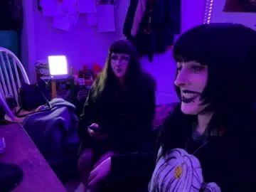 katherinekleave — Kat's bored and lookin' for fun :3