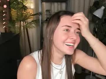 laura_mutti — goal: Time for feed me and my BOOBS some milk   Hi all! my name is Samantha! #new #teen #skinny #cute #bigboobs [444 tokens remaining]