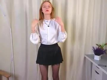 lisagriswell — GOAL: Make me wet [88 tokens remaining] Hi guys! I'm Molly! This is my first time using Lush. Shall we play? #18 #new #shy #skinny #redhead