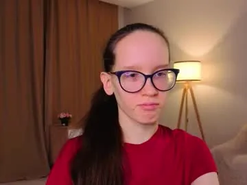 lynettebails model from Chaturbate