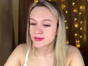 maybellejay model from cb