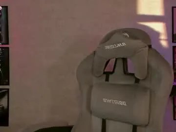 miroslava_lime — GOAL: NAKED BOUNCING BOOBS [99 tokens remaining] PVT OPEN #brunette #squirt #bigtits #twerk #ahegao