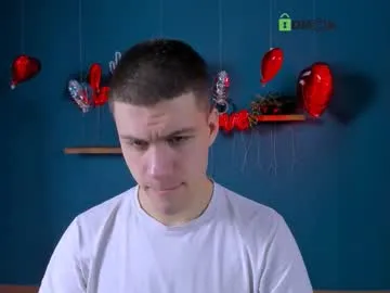 neo_raze_ — GOAL: take off my pants [265 tokens remaining] Welcome to my room! #18 #new #muscle #shy #bigass