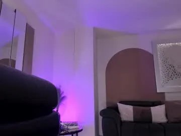 savannahstorm_ — Fuck my Pussy  while you pull my hair... make me scream. - Multi-Goal :  Oil show & sexy dance  #feet #deepthroat #latina #bigass #ebony #OhMiBod