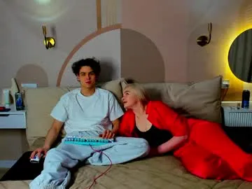 travisrivas model from Chaturbate