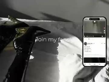 vinylstore — Me Silvia ntmu - Goal: Hello - #feet #femdom #latex #lovense #nylon