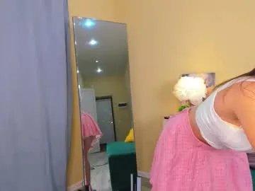 violetadiaz_'s avatar