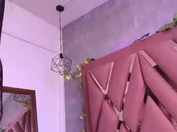 viollettaa_ — GOAL: footjob+ lot of saliva [102 tokens remaining] Please make me moan with your vibes #pantyhose #boots #feet #glasses #saliva