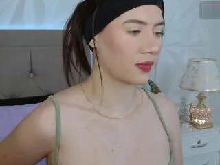 gwen_drew on Flirt4Free