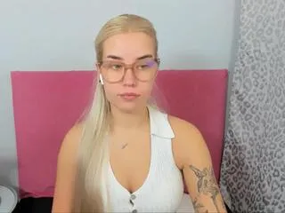 kristy_thomas on Flirt4Free