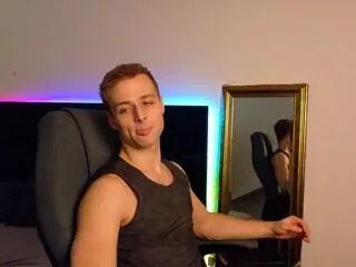 landon_slater — Freechat on Flirt4Free