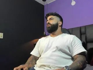 leonidas_murphy — Freechat on Flirt4Free