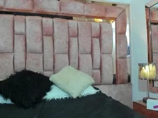 melanie_paz — Private on Flirt4Free