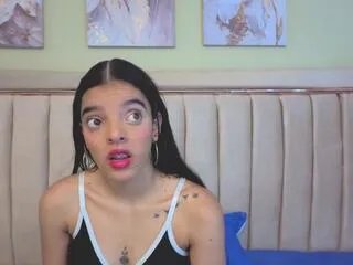 thalia_parkerr — Freechat on Flirt4Free