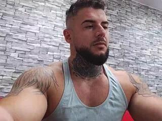 tudfwlch_y on Flirt4Free 