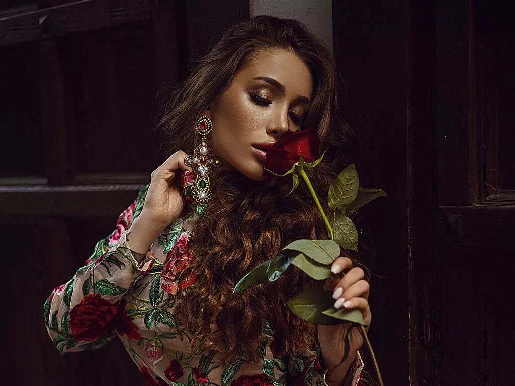 SelenaLain — Dancing, noisy parties, arn a lot and travel;)