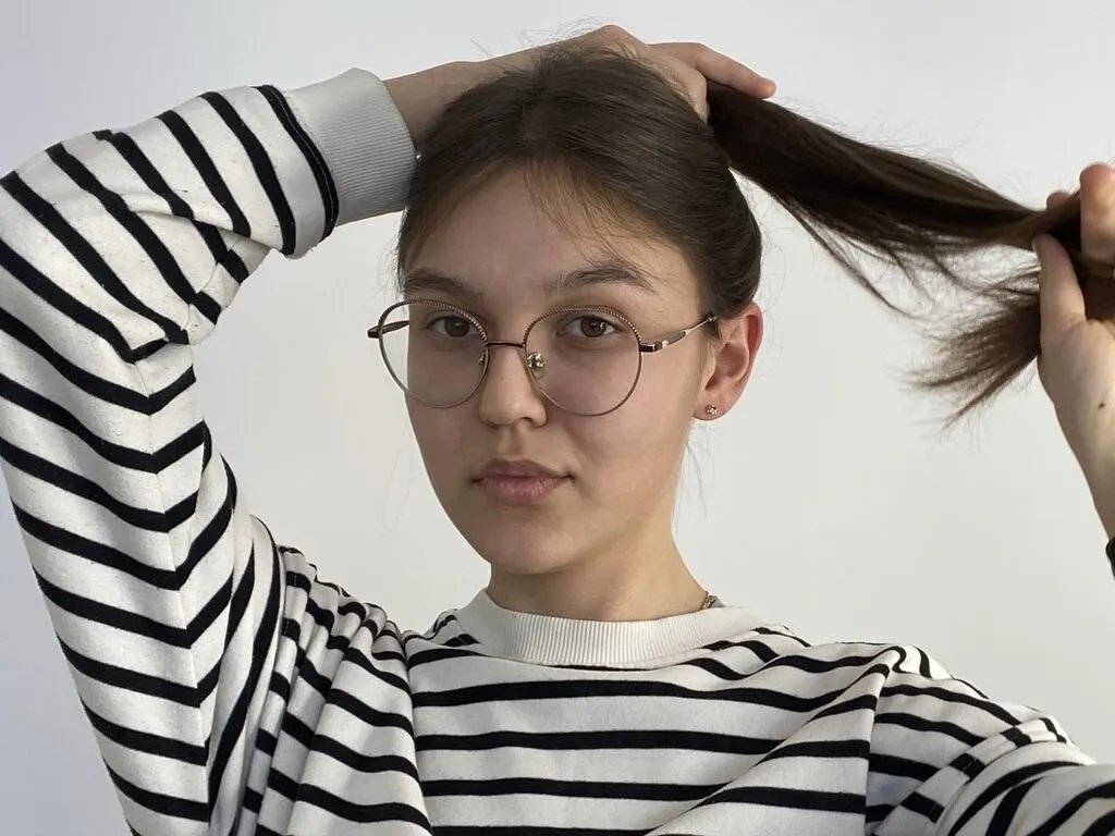 WondaTon — Cozy evenings at home, knitting while watching a TV show or listening to music, doing diamond painting in silence, warm tea or cocoa, soft blankets and candles, neat, beautiful things, compliments on your appearance, calm, kind people, a creative...