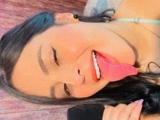 Emma_Johnson on Streamate 