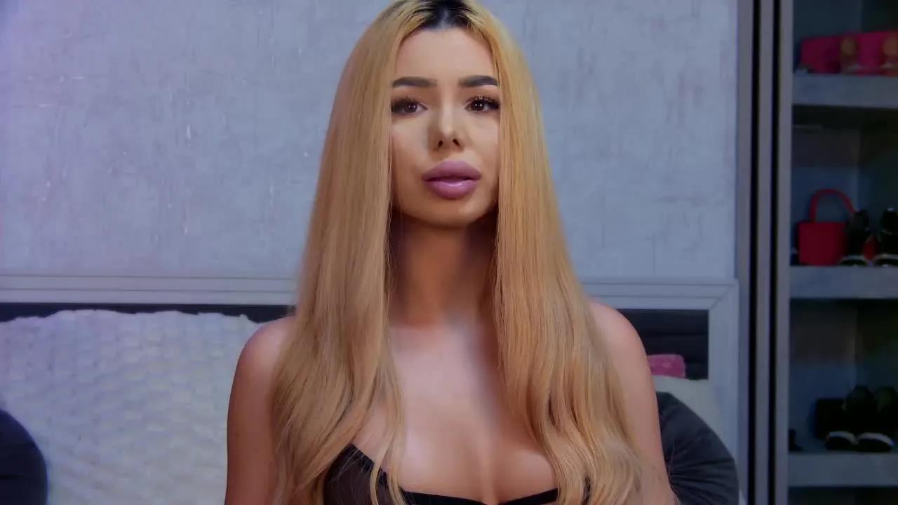 AriannaVoss on Streamray 