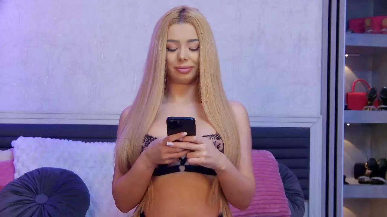 AriannaVoss on Streamray 
