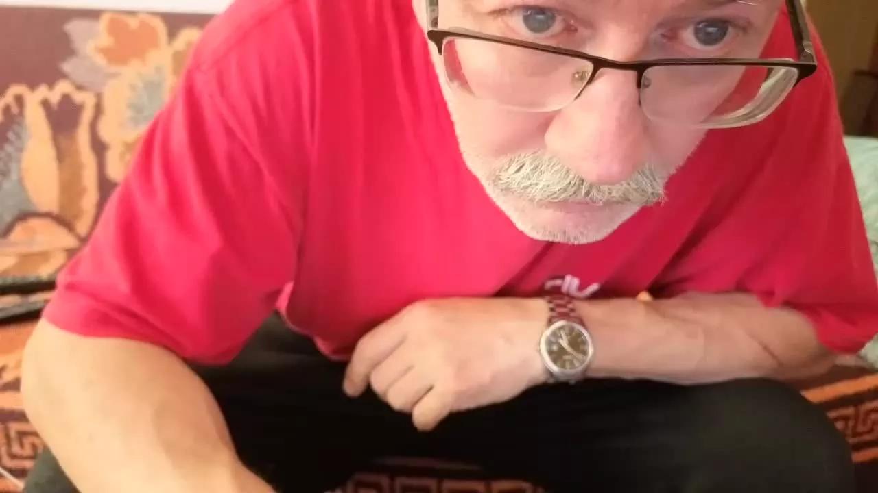 cumloverboyxxx69 on Streamray 