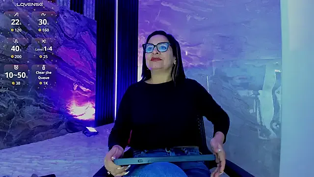 Agatha_Pleasure on StripChat 