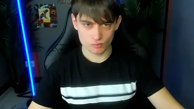 AlejandroEllias's avatar