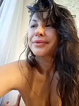 camilla_love
