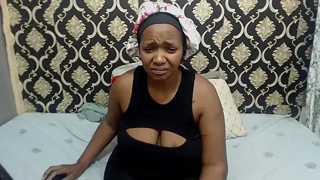 CandyBoobsx92 on StripChat 