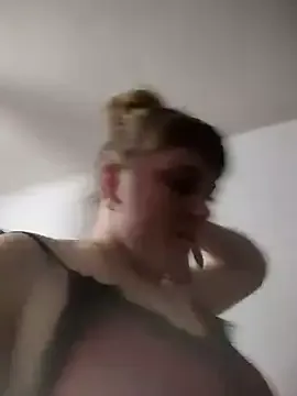 CoddessCrystal on StripChat