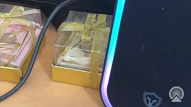 Dadwithsub model from StripChat